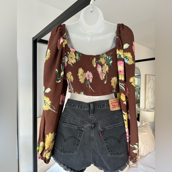 New Free People Large Dusk Til Dawn Crop Top with Balloon Sleeves Maroon Floral - Picture 5 of 9